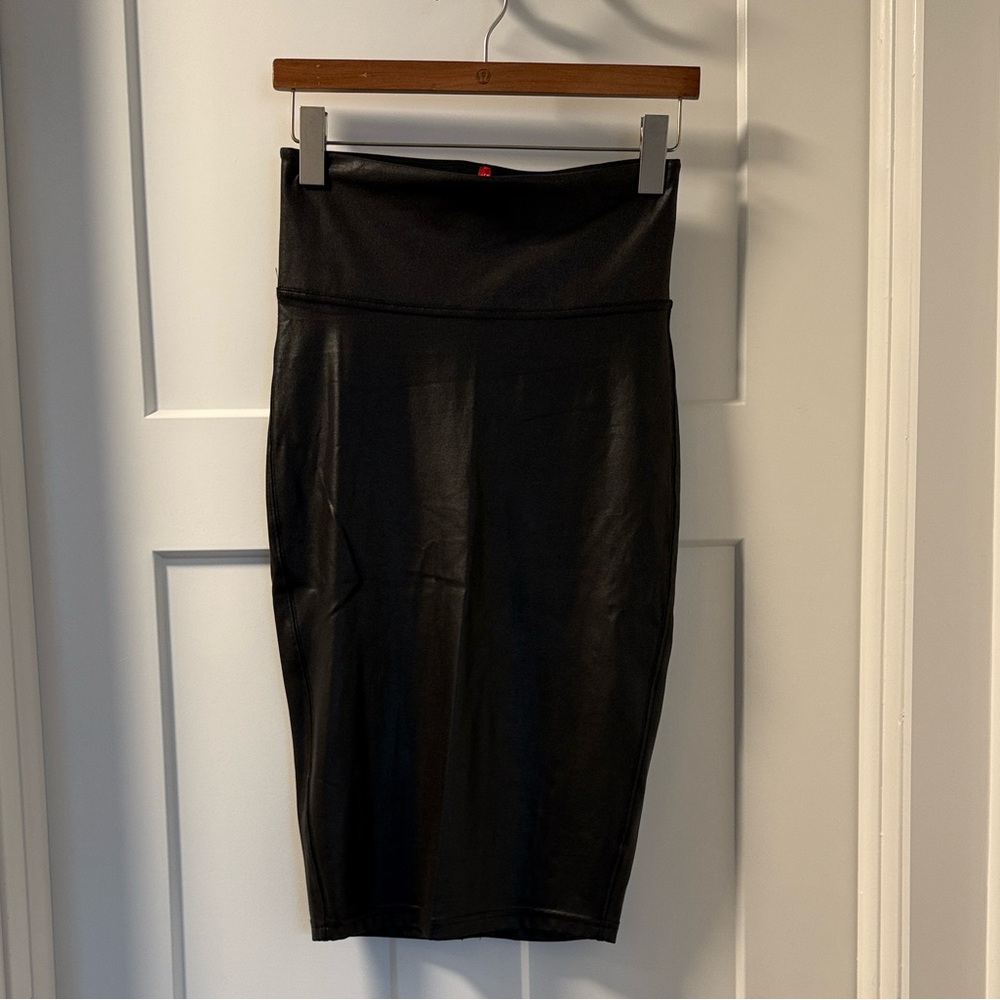 SPANX Black Faux Leather High-Waist Pencil Skirt